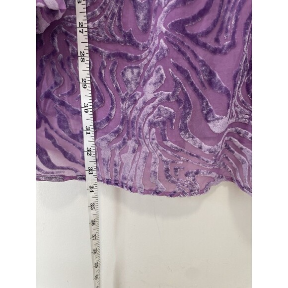 Torrid Purple Velvet Burnout Pullover Top Long Sleeve Blouse Sz 2 2X Fairy Goth - Picture 8 of 9